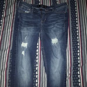 Hollister jeans size 9